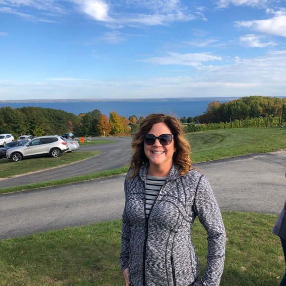 Meet your Posher, Mary - Picture 3 of 6